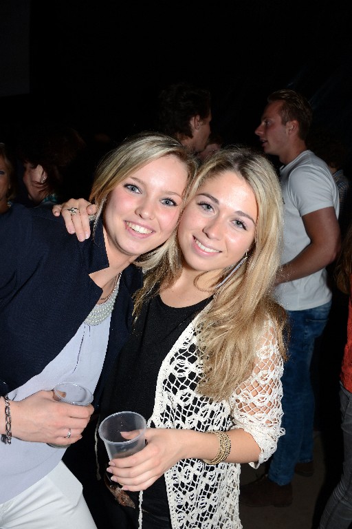 ../Images/Blacklight Ibiza Party 187.jpg